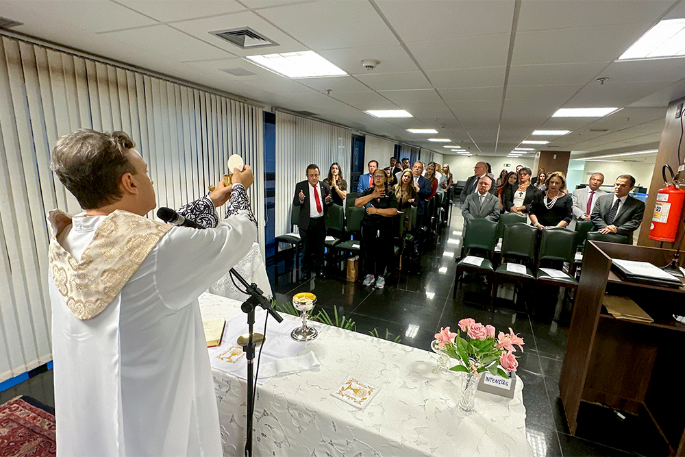 Not--Missa-de-Graca-e-Louvor._1.jpg