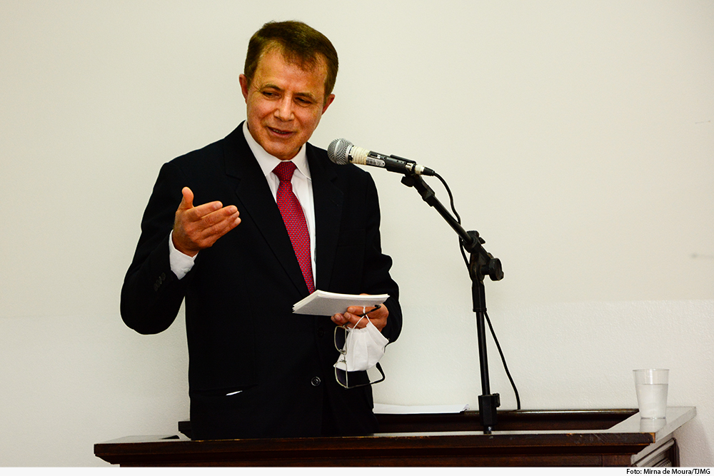 noticia-des-pedro-bernardes-lancamento-obra-forum-sao-gotardo-09.06.2020.jpg