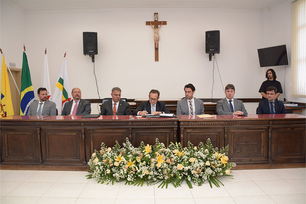 Not-Assinatura-Ato-Normativo-adesao-Turma-Recursal-de-Passos-a-CPE.--2.jpg