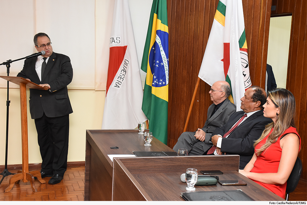 not-ipanema-nelson-missias.jpg