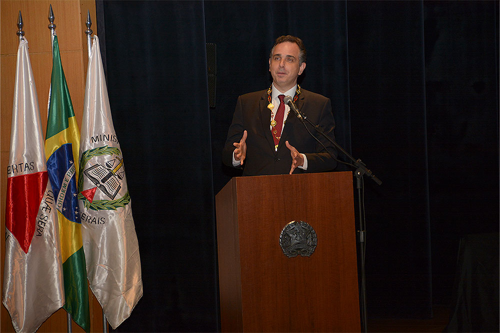 Not---Medalha-Prom-Fransisco-Jose-Lins-do-Rego-Santos11.jpg