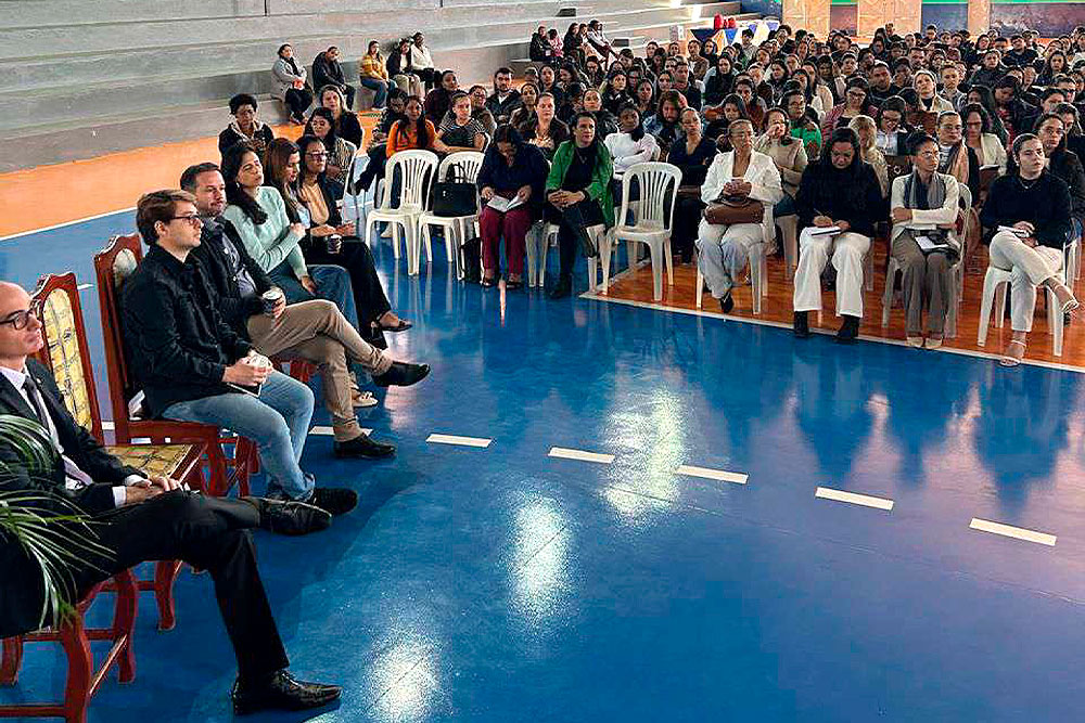 Not-Palestra-Escuta-Especializada-em-Minas-Novas-3.jpg