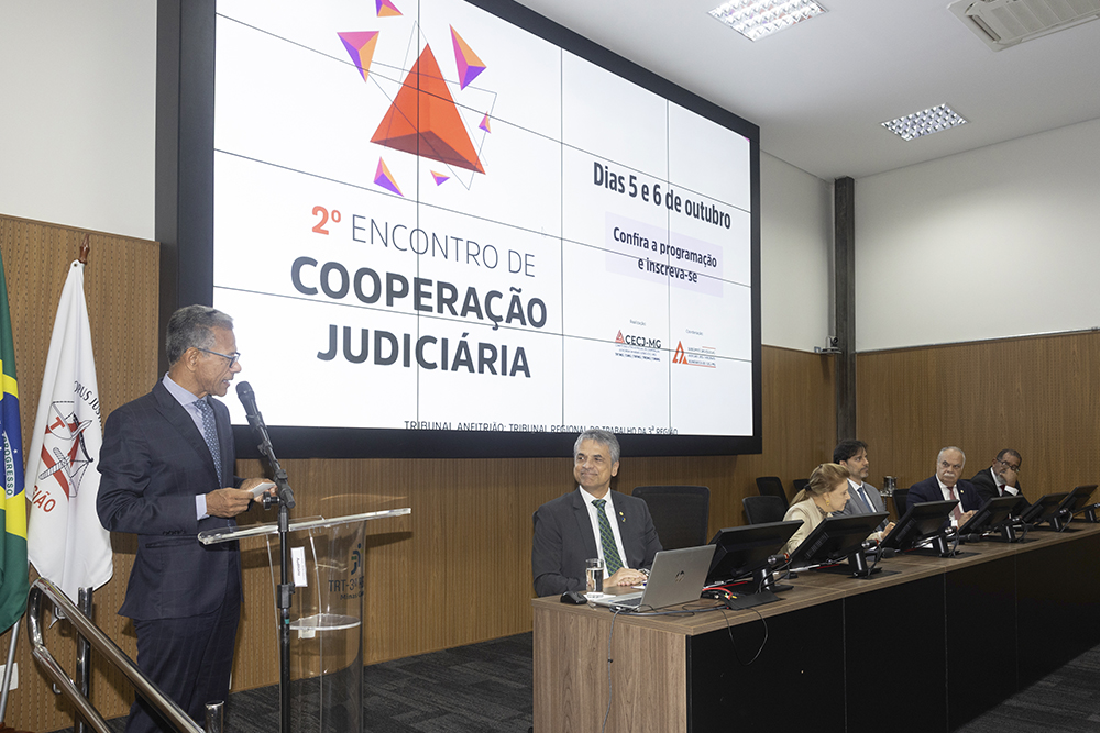 Not 3 2 Encontro de Cooperacao Judiciaria.jpg
