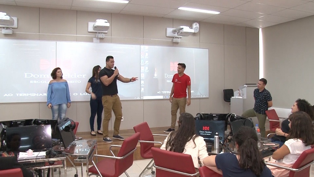 noticia oratoria.jpg