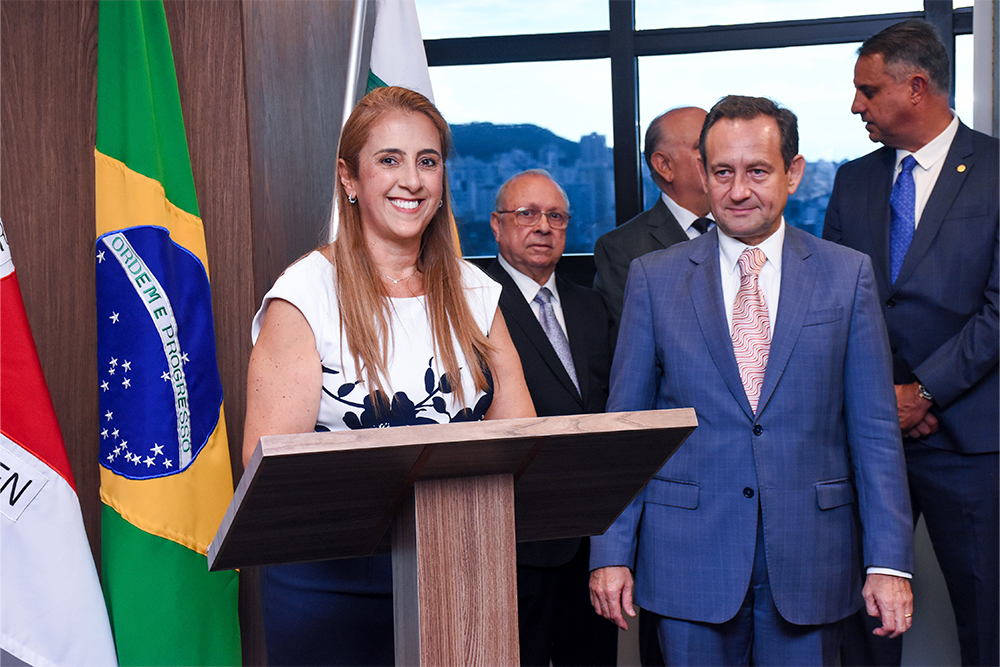 Not---Posse-das--juizas-Fabiana-Cunha-Pasqua-e-Maria-Luiza-de-Andrade.4.jpg