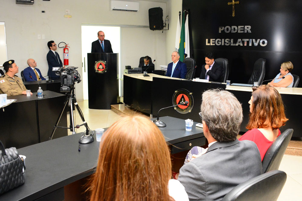 Not-5---Pres.-Recebe-Titulo-de-Cidadao-Honorario-em-Ituiutaba.jpg