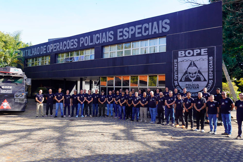Not-Magistrados-participam-de-curso-no-BOPE.jpg