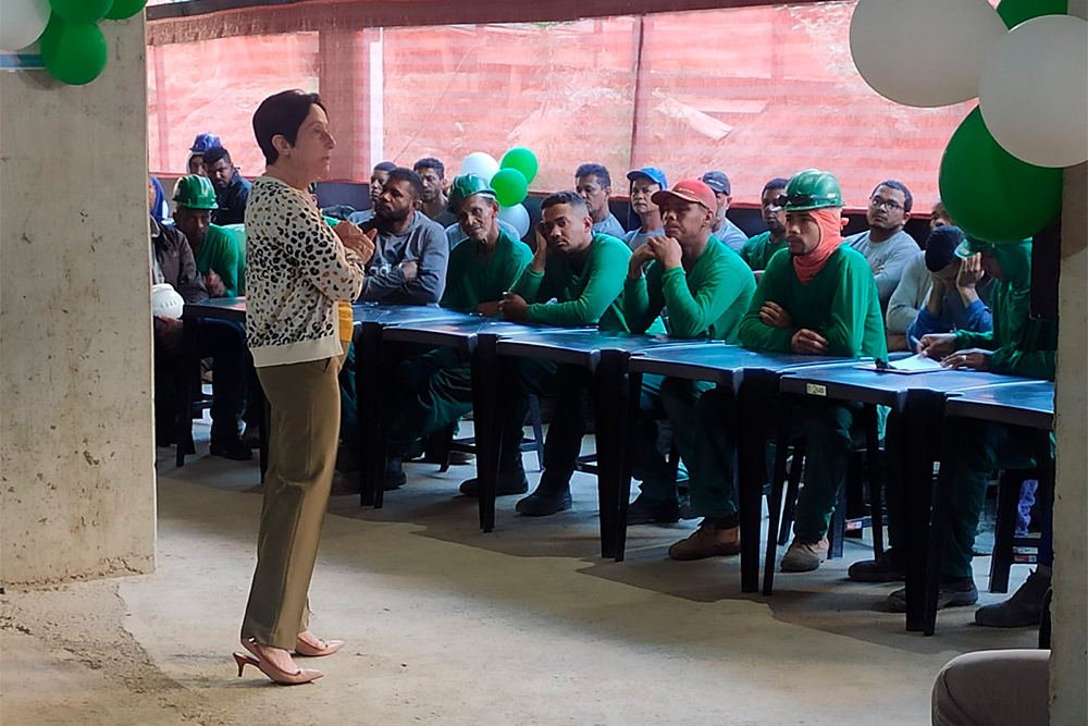 Not---Desa-Evangelina-Duarte-faz-palestra-do--projeto-Construindo-Igualdades.1.jpg