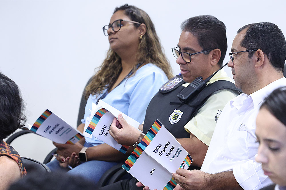 Not-Apresentacao-da-cartilha-TJMG-de-Portas-Abertas--Vespasiano-12.jpg