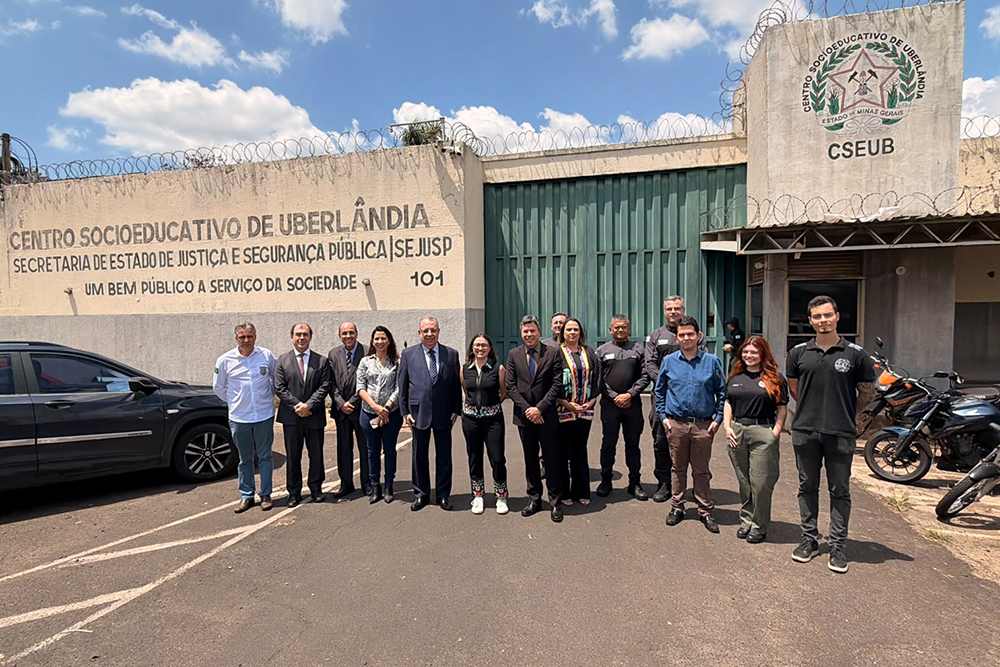 Not 3 - Visitas Unidades Prisionais.jpg