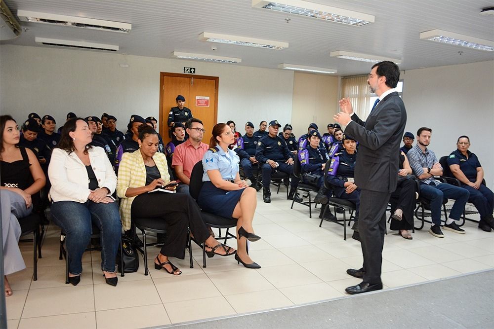 not visitaGuardaMunicipal2.jpg