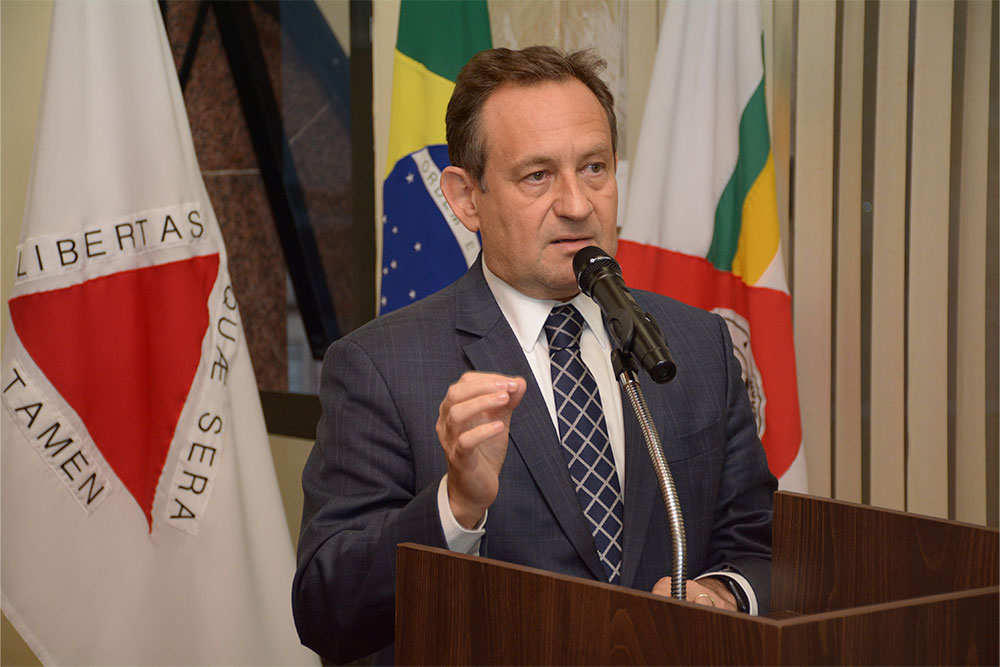 Not---Edital-para-Mulheres--Presidente-Luiz-Carlos-Correa-Junior.jpg