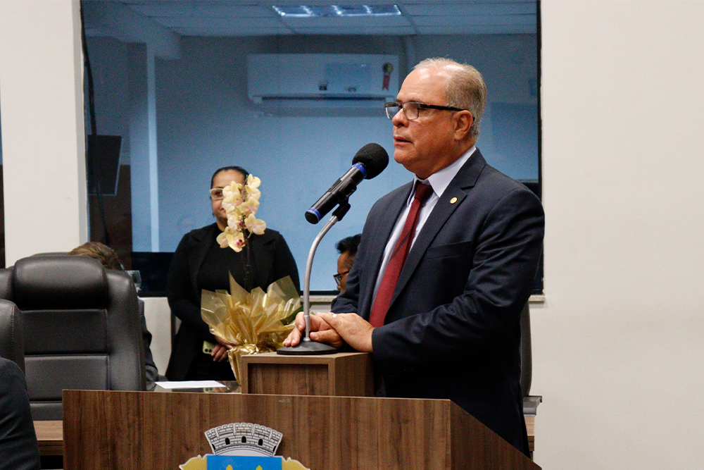 Not---Des-Leopoldo-Mameluque-recebe-titulo-de-Cidadao-Honorario-em-Montes-Claros.3.jpg