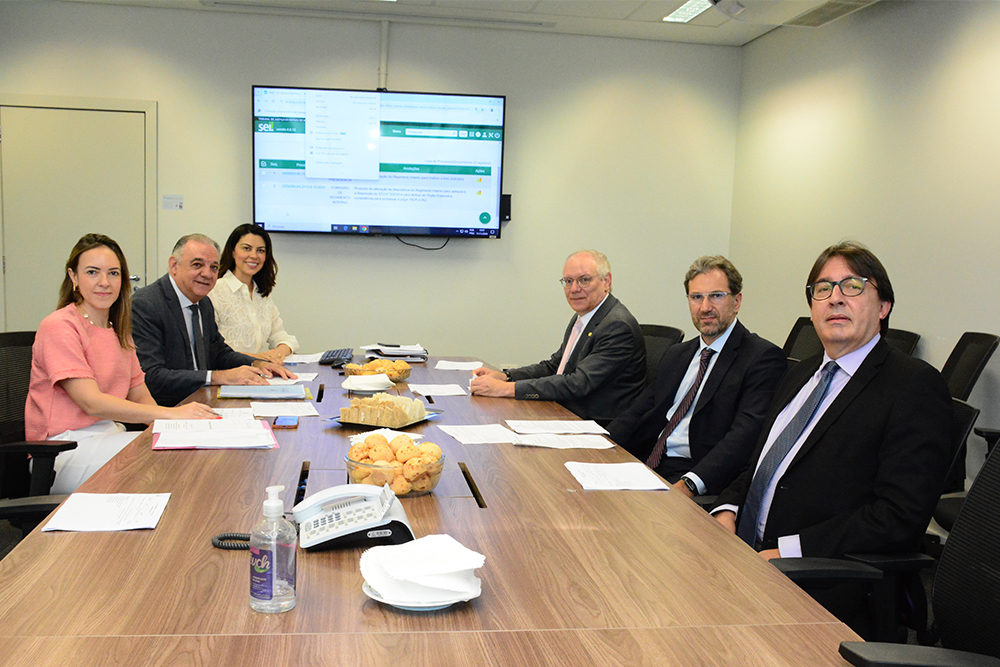 Not-reuniao-de-trabalho-1-vice--2--.jpg