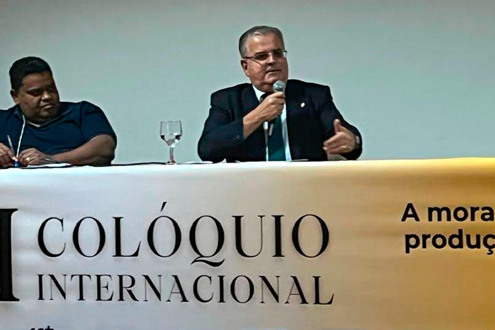 Not--Coloquio-Internacional-2-.jpg