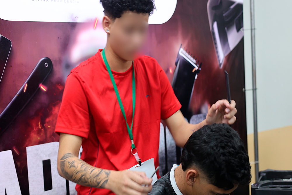 Not- Fernanda barbeira-premiada.jpg