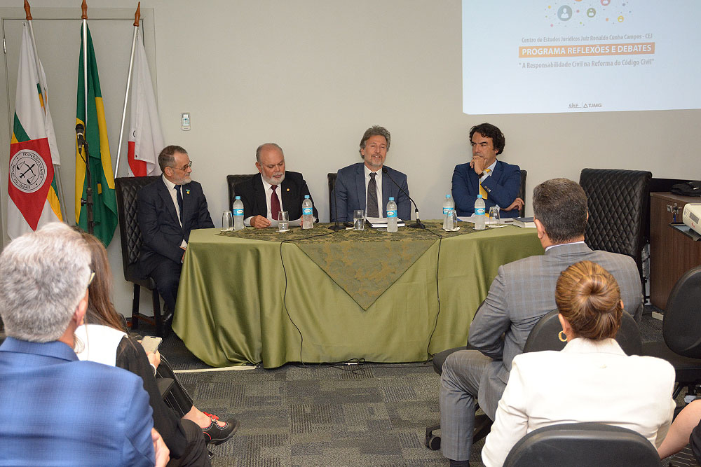 Not---Programa-Reflexoes-e-Debates-tema-A-Responsabilidade-Civil-na-Reforma-do-Codigo-Civil2.jpg