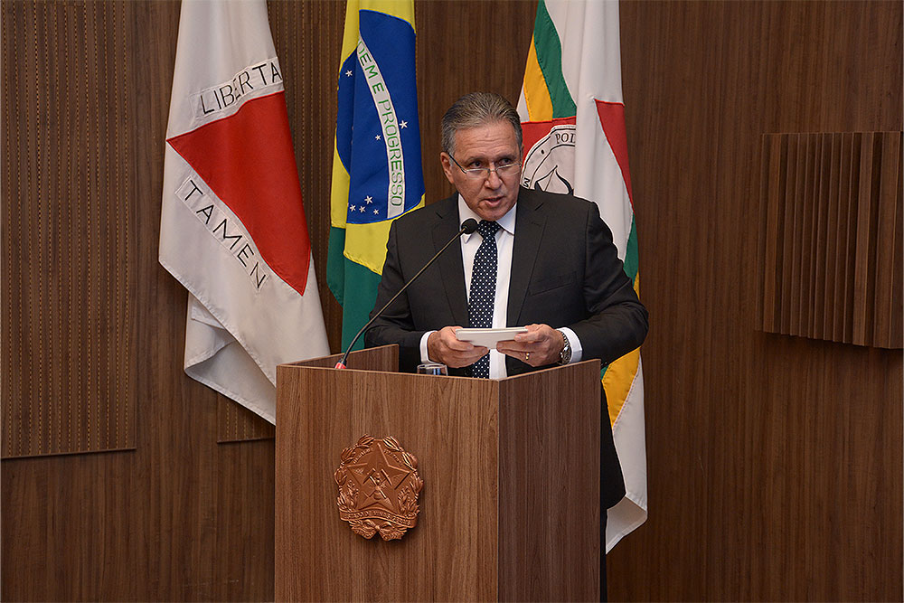 Not---Homenagem-aos-magistrados-que-se-aposentaram14.jpg