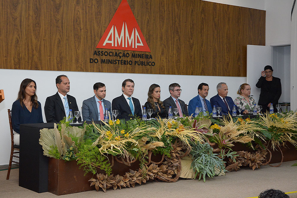 Not---Posse-da-diretoria-da-associacao-mineira-do-ministerio-publico3.jpg
