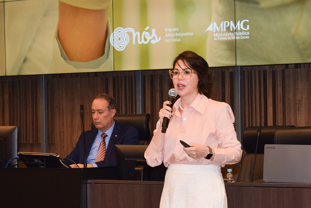 Not-8---Programa-Nos---Justica-Restaurativa-nas-Escolas.jpg