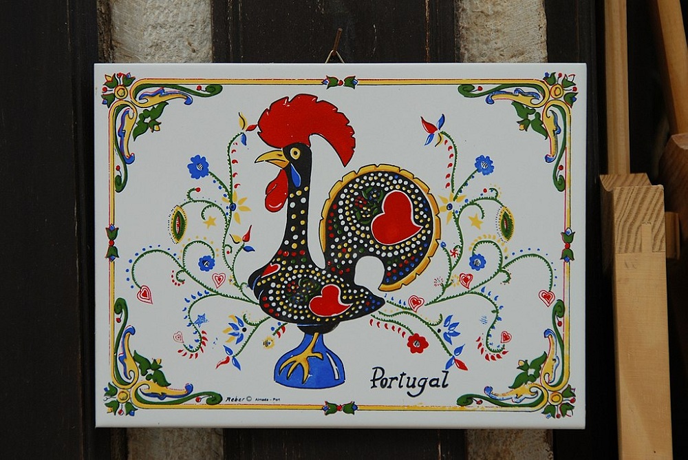 Azulejo com Galo de Barcelos, símbolo de Portugal