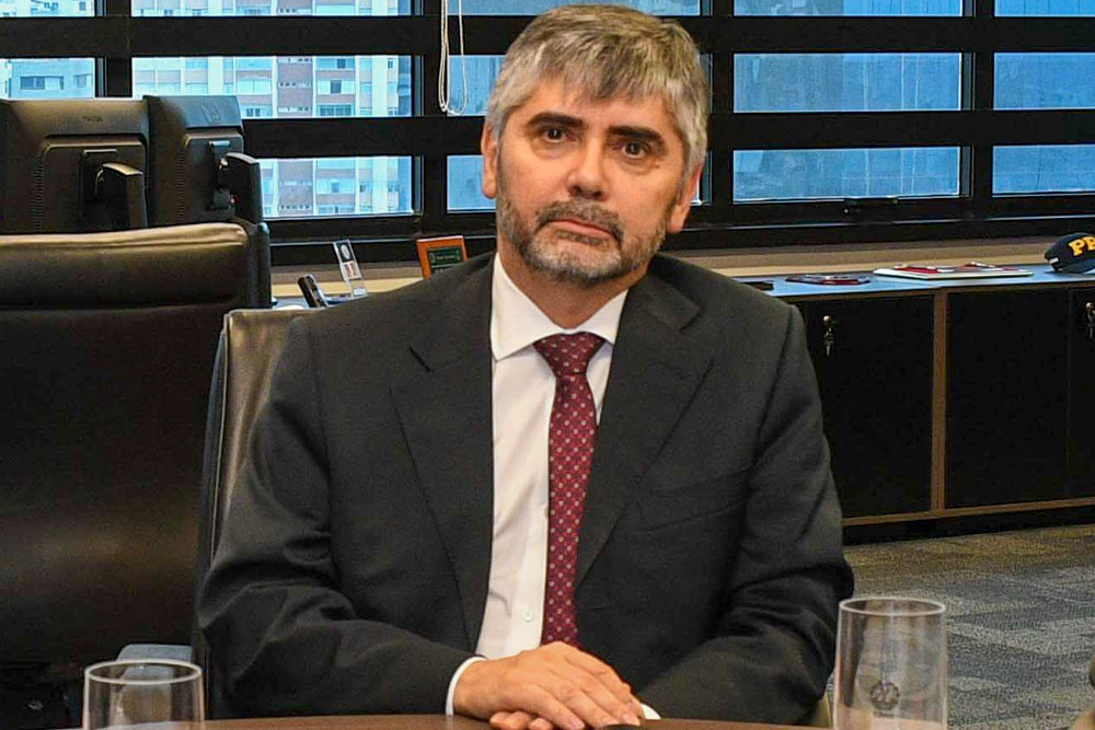 not---Dr.-Braulo-Gusmao.jpg