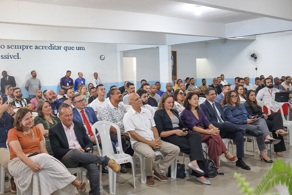 Not 2 Aula Magna APAC Betim.jpg