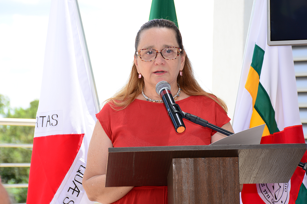 Not-8---Inauguracao-do-Forum-de-Bom-Despacho.jpg
