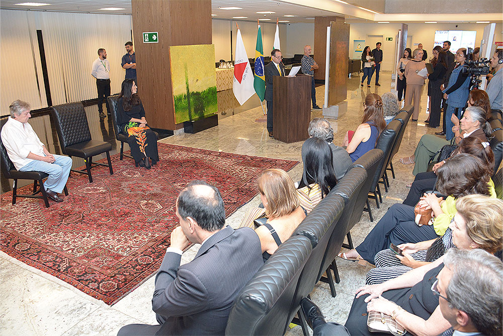 Not---exposicao-Entre-Lacos-Orlando-Castano-1.jpg