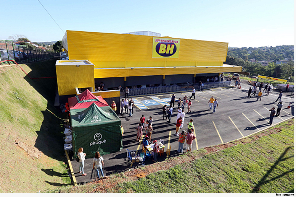 Fachada de Supermercado BH