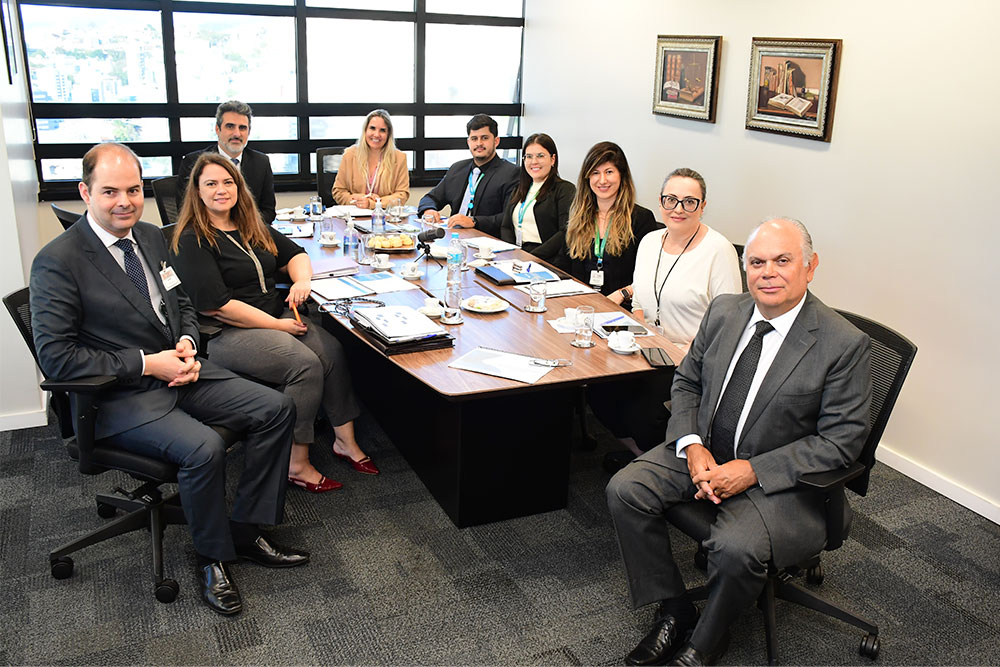 Not-reuniao-trabalho-2aVice.jpg