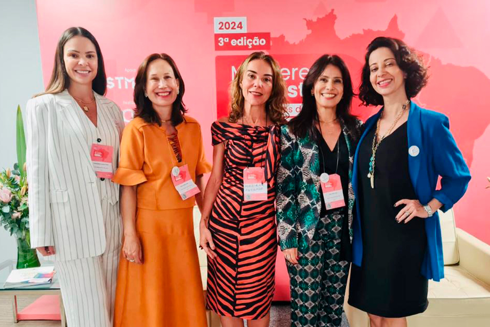 Not---Cristiana-Gualberto_-Roberta-Chaves_-Mariana-Andrade_-Desa-Paula-Cunha-e-Silva-e-Livia-Borba.-Mulheres-na-Just...jpg