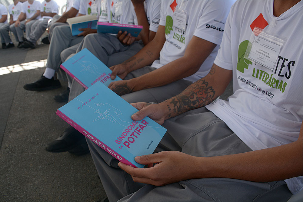 Not-Mentes-literarias-Presidio-de-Ribeirao-das-Neves-14.jpg