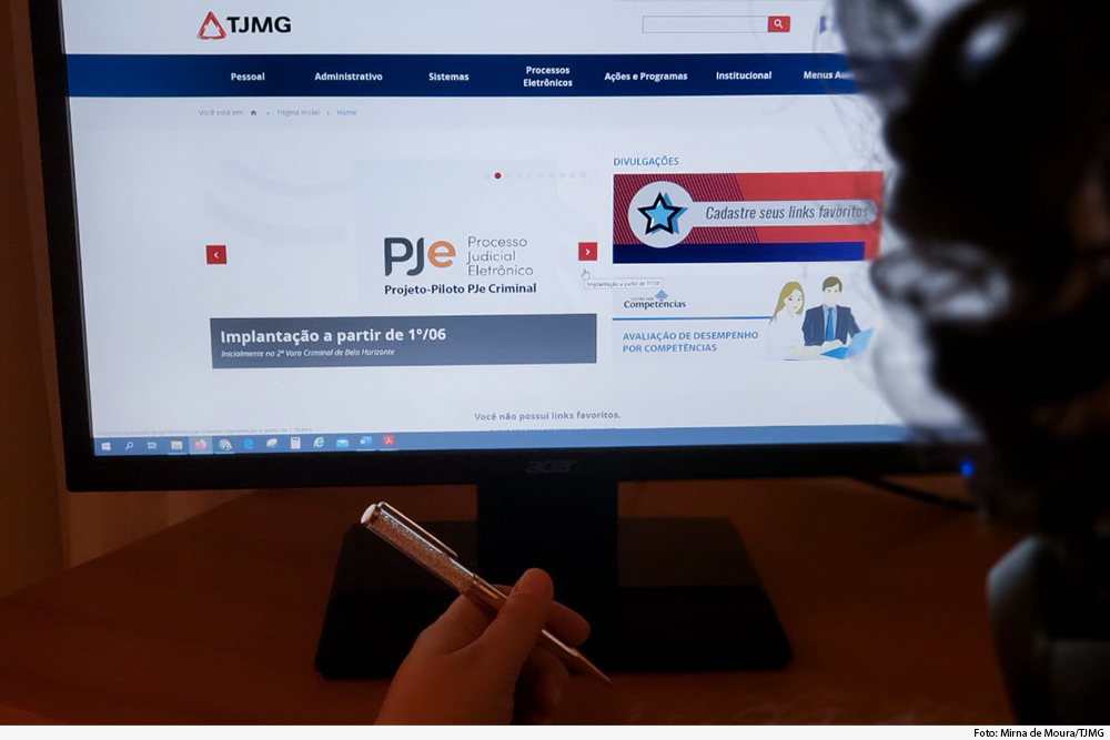 noticia-tela-rede-tjmg-pje-criminal-28.05.2020.jpg