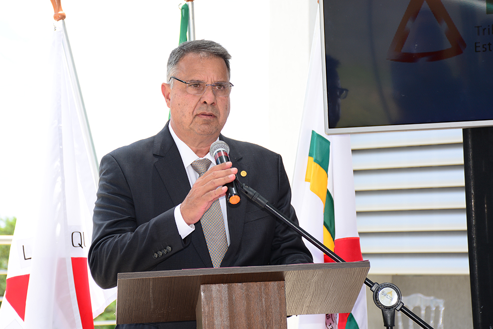 Not-6---Inauguracao-do-Forum-de-Bom-Despacho.jpg