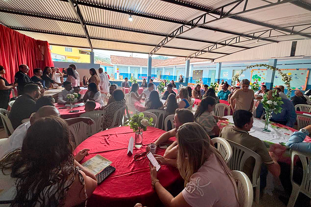 Not---casamento-comunitario-Chale----------4-----------.jpg