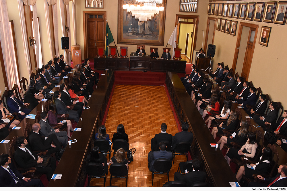 noticia2-novos-juizes-com-presidente-palacio-07.10.19.jpg