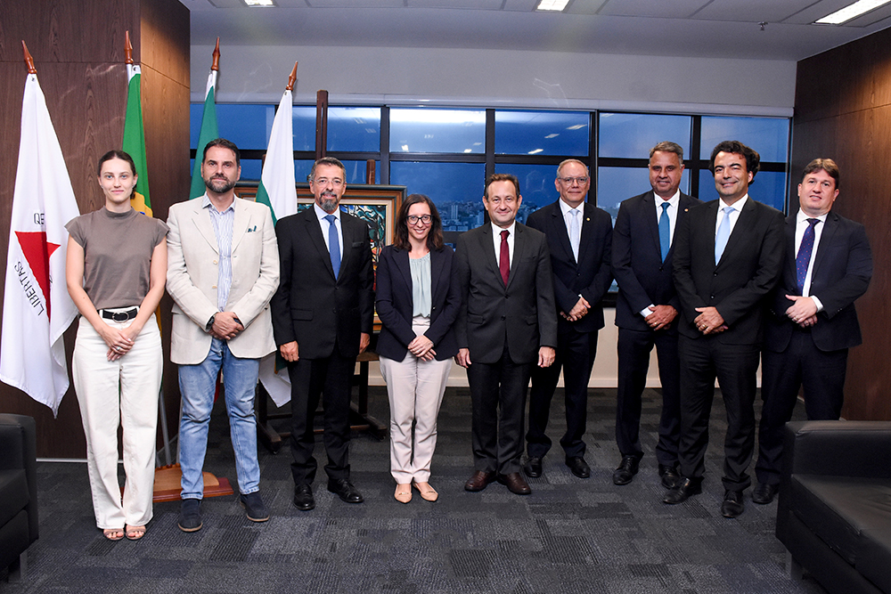 Not---Pr-recebe-visita-da-Consulesa-da-Italia.1.jpg
