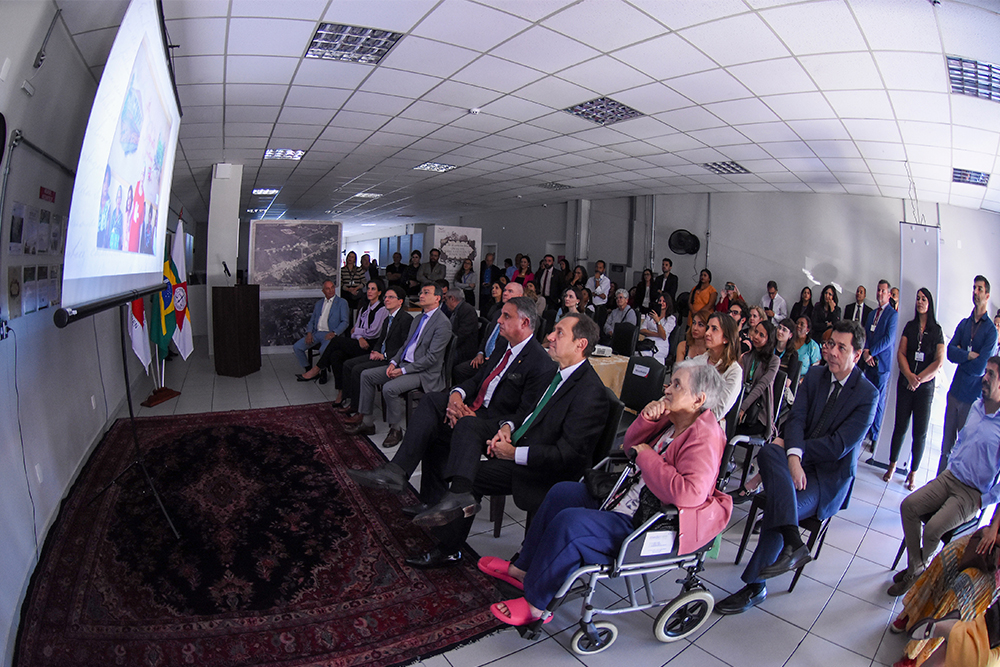 Not----Silvinho-Rezende-Exposicao-em-Venda-Nova.7.jpg