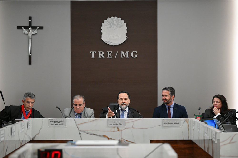 Not---Medalha-do-Merito-Eleitoral-TRE-MG.2.jpg