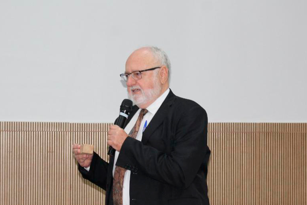 Not-1---Juiz-Armando-Fernandes-Filho-da-Comarca-de-Cassia.jpg