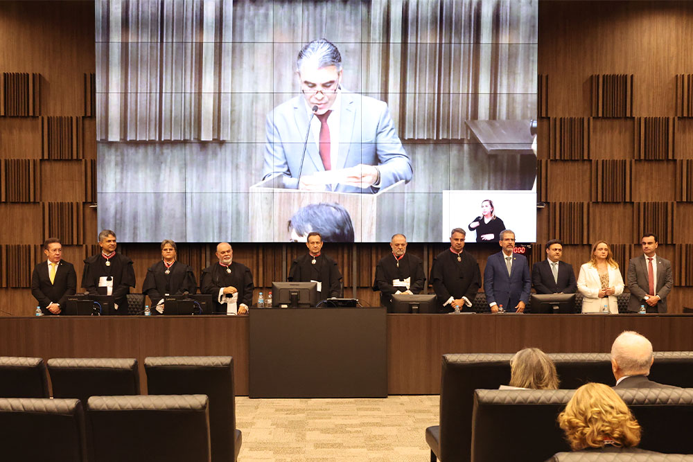 Not---Posse-juizes-Roberto-Ribeiro-e-Magid-Nauef-como-desembargadores.jpg