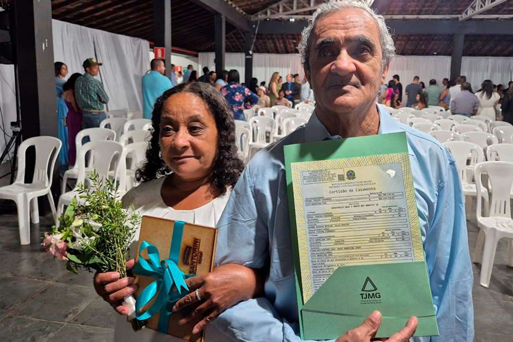 Not 3 Casamento Comunitario em Guanhaes.jpg