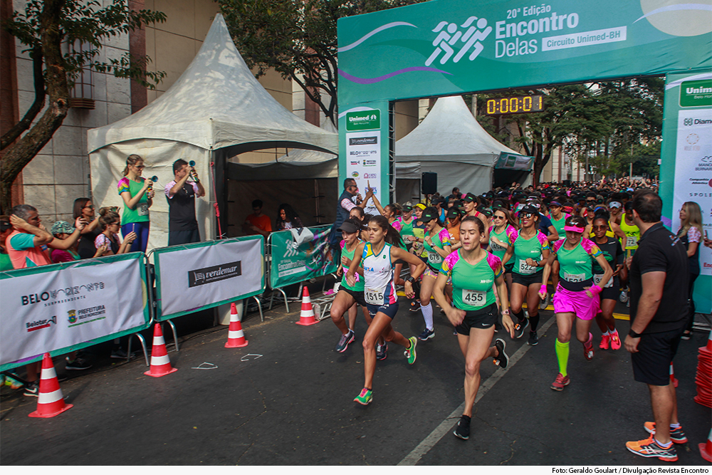 Largada das mulheres no evento