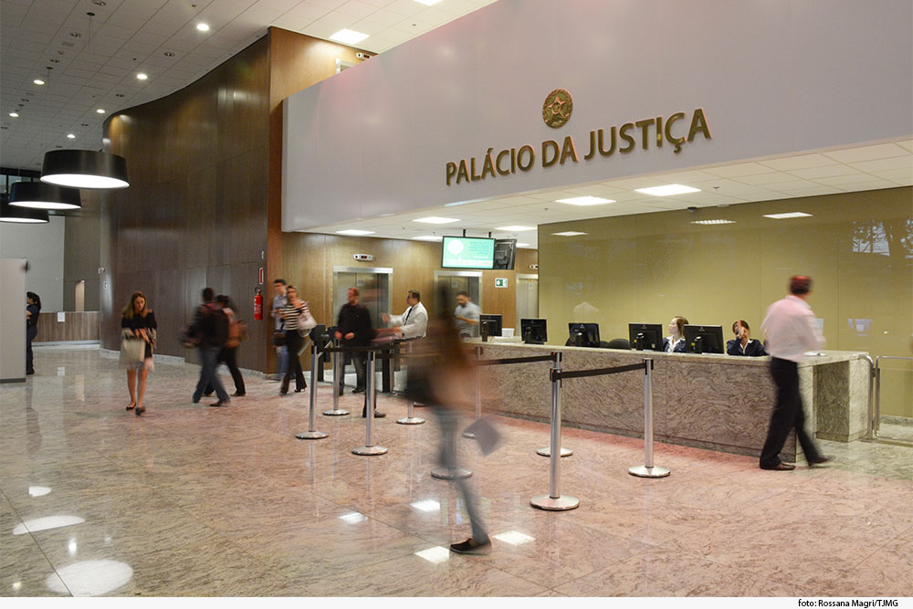 entrada palacio.jpg