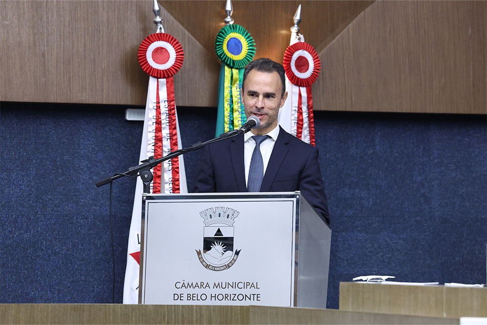 Not-Titulo-de-Cidadao-Honorario-ao-Pres-do-TJMG-Des-Correa-Junior-13-Hugo-Barros-de-Moura.jpg