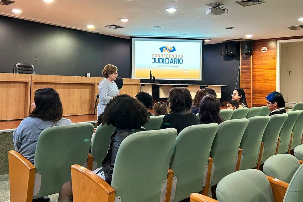 Not Conhecendo o Judiciario Servidores e Colaboradores.jpg