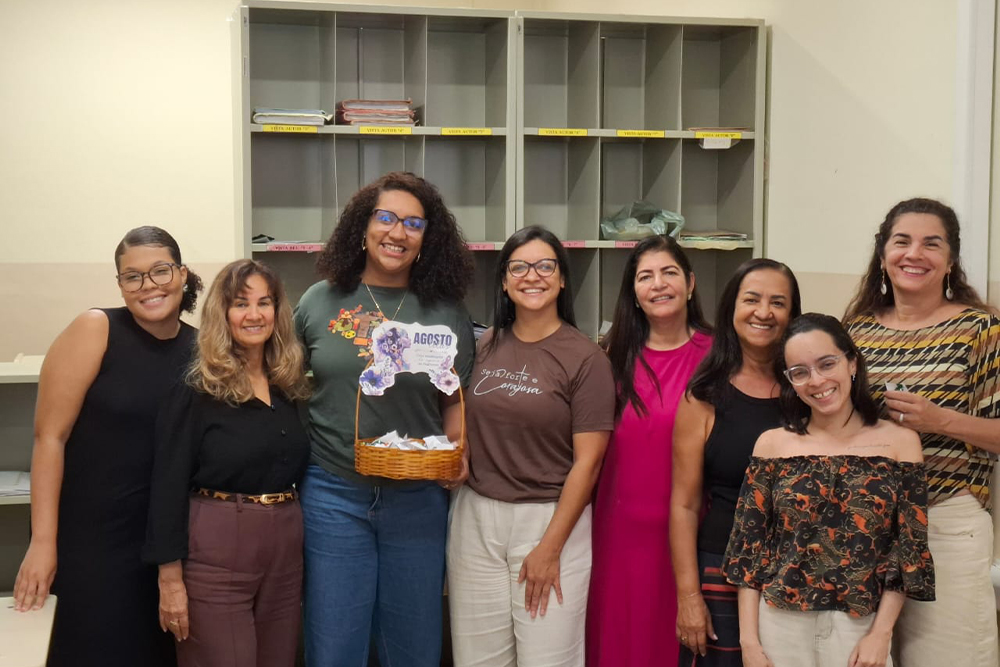 Not-Comarca-de-Jequitinhonha---campanha-Agosto-Lilas3.jpg