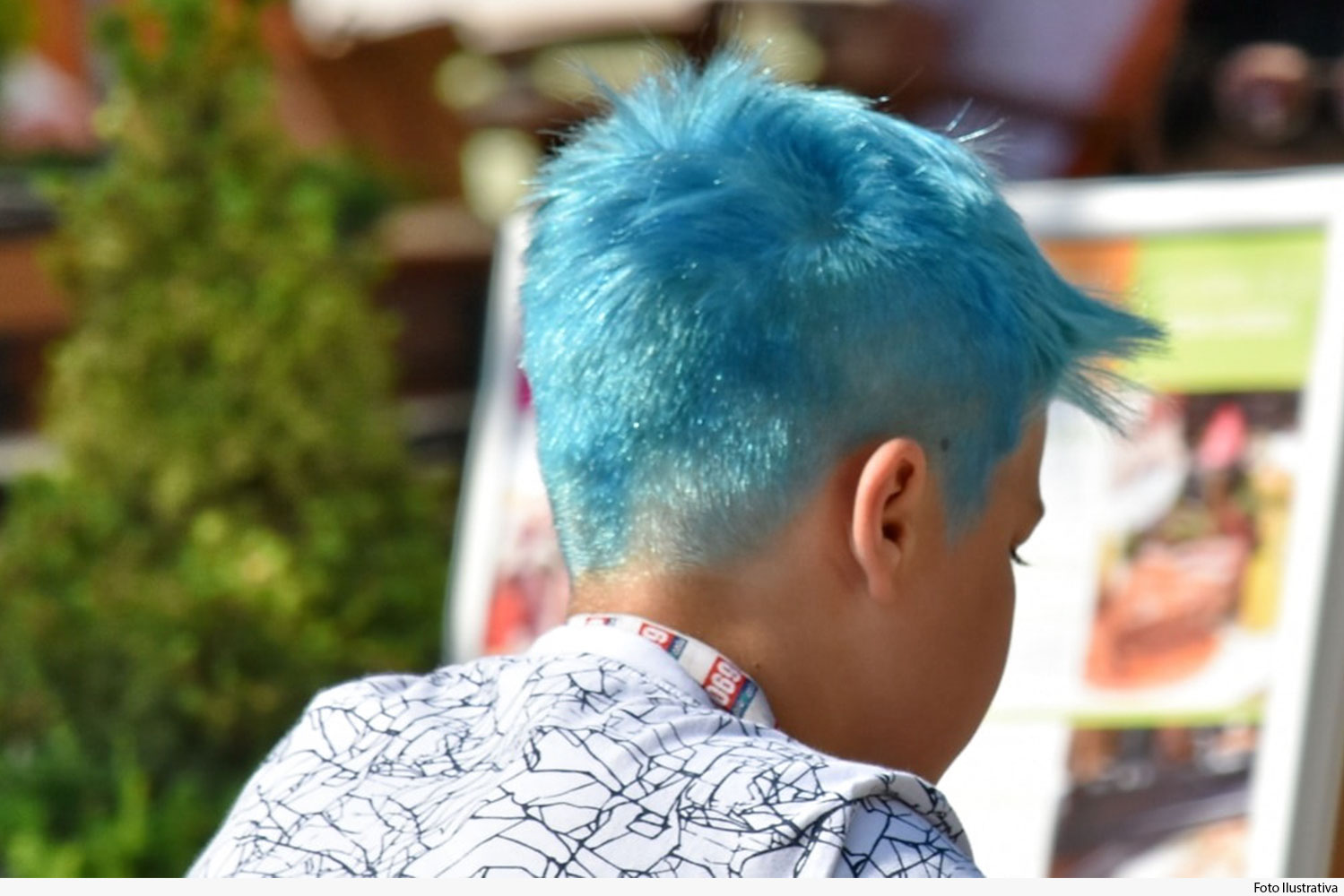 cabelos azuis masculino