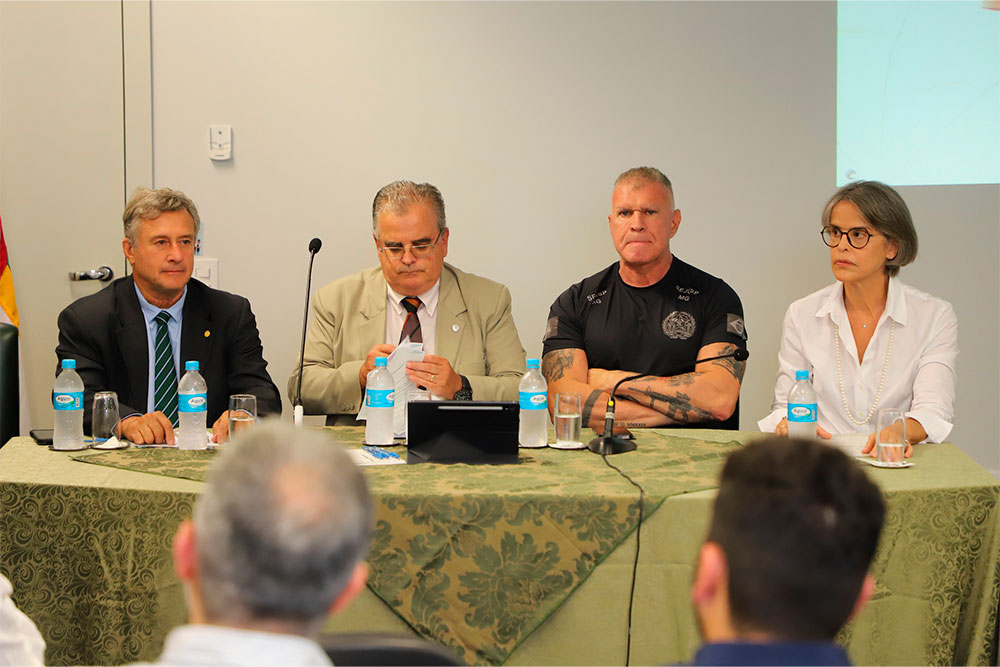 Not-Palestra-Faccao.jpg